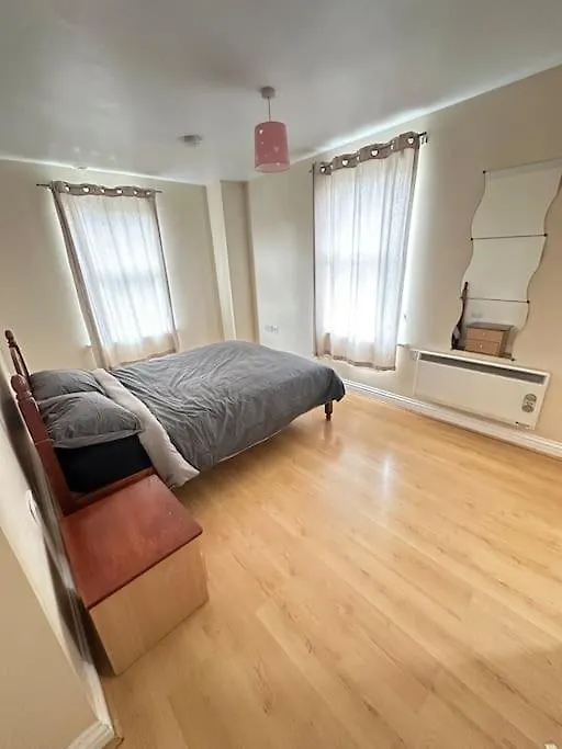 Cosy 3 Bedroom Split Duplex Flat Southampton United Kingdom