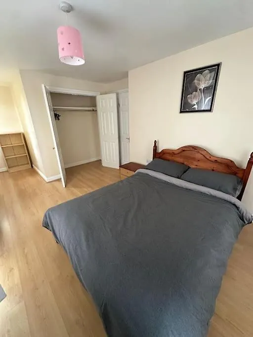 Cosy 3 Bedroom Split Duplex Flat Southampton Apartment
